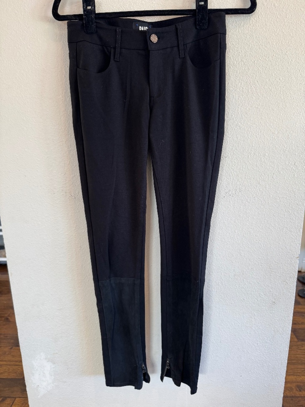 Paige Black Faux Suede Trim Zip Ankle Pants Size 25